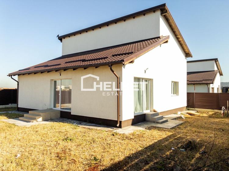 Casă individuală cu 3 camere cu Canalizare în Sânpetru