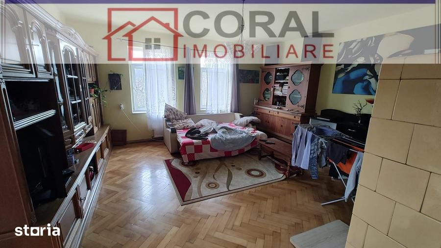 Casă cu 3 camere cu Teren 2070 Mp în Cârjiți