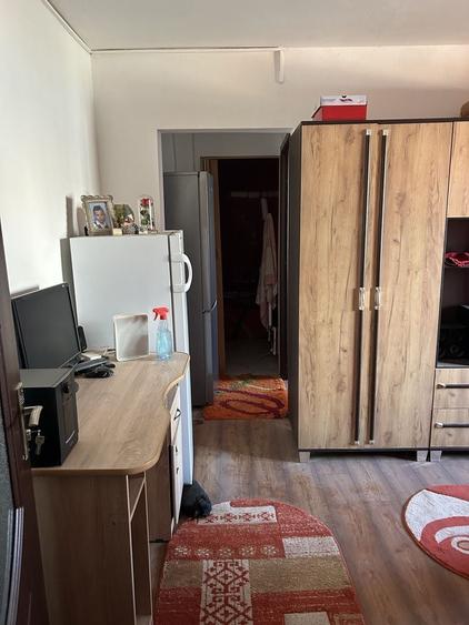 Apartament cu 2 camere nedecomandat în Petros