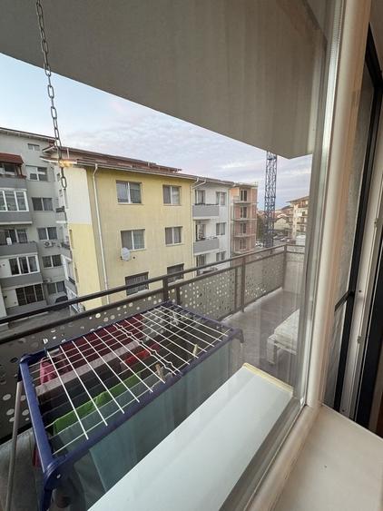 Apartament cu 2 camere semidecomandat în Florești
