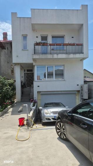 Casă cu 4 camere cu Teren 280 Mp în Central