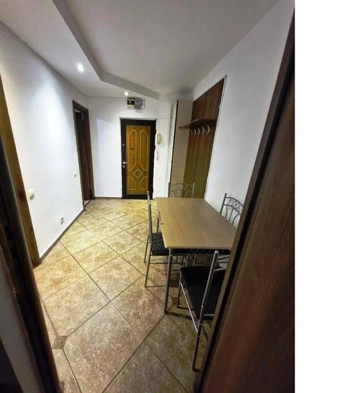 Garsonieră decomandată în Tineretului