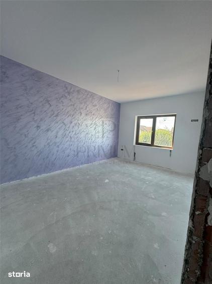 CASA SPATIOASA 4 DORMITOARE BUCATARIE INCHISA ZONA SERENA ASFALT SI TO - 20