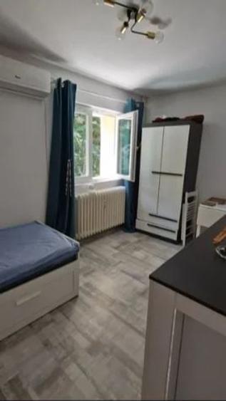 Garsonieră semidecomandată, mobilată în Decebal