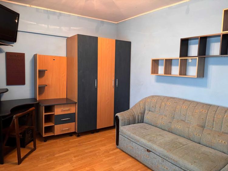 Inchiriez Apartament 2 Camere Decomandat, in Pacurari, direct de la Proprietar. - 3