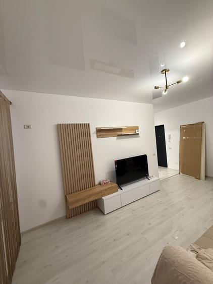 Apartament cu 2 camere decomandat în Militari