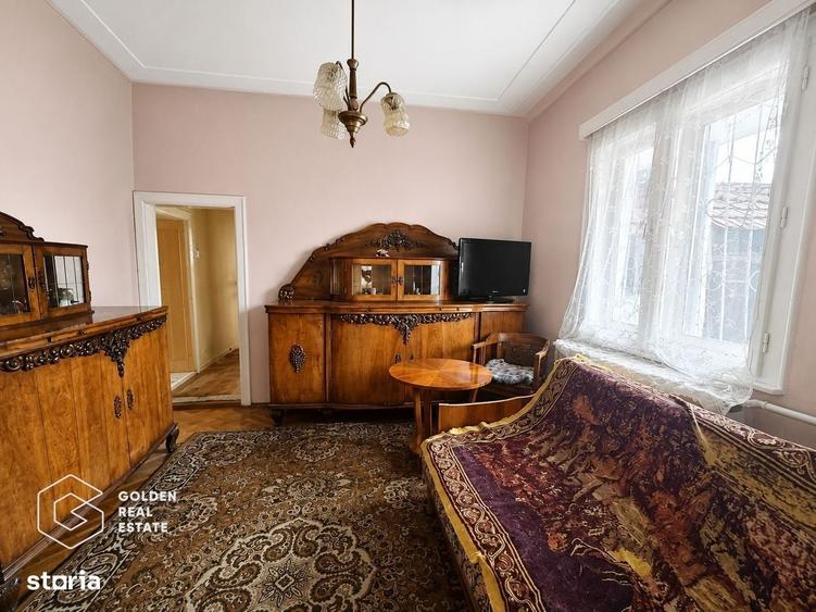 Casă cu 4 camere în Sud