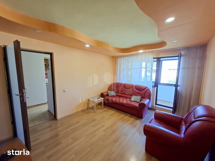 Apartament cu 2 camere semidecomandat în Florilor