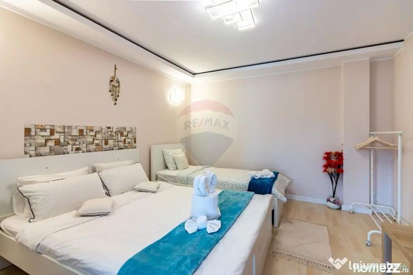 Casă cu 7 camere cu Teren 504 Mp în 16 Februarie