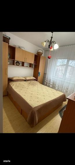Apartament cu 2 camere decomandat în Exterior Vest