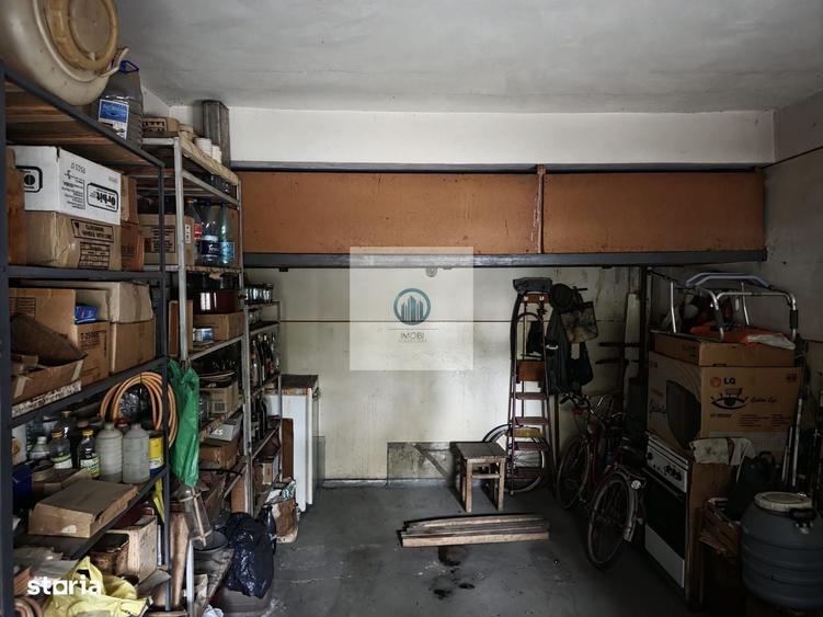 Apartament cu 4 camere decomandat în Deve