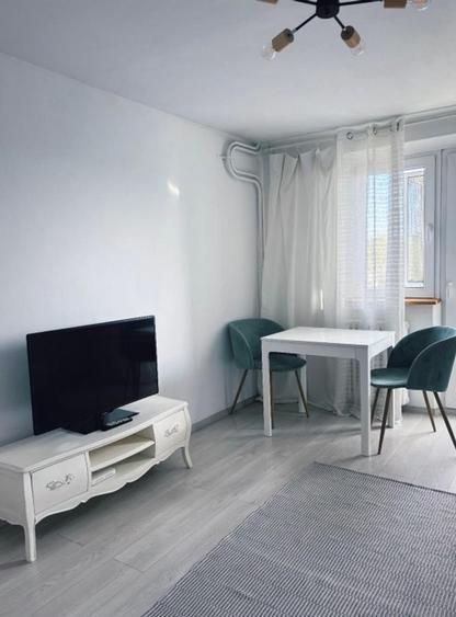 Apartament cu 2 camere decomandat, mobilat în Drumul Taberei — fotografia 3