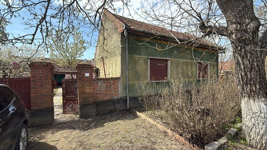 Casă individuală cu 3 camere cu Teren 5261 Mp în Ohaba-Forgaci