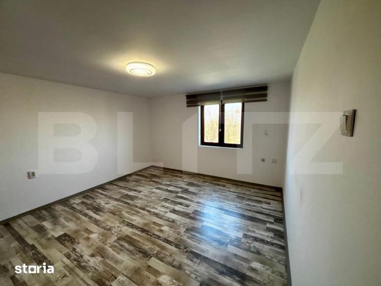 Casă cu 5 camere cu Teren 1175 Mp în Șimnicu de Sus