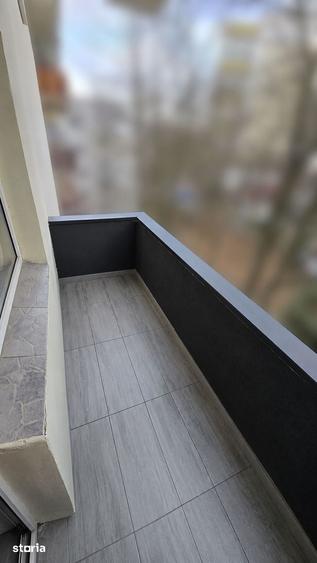 Apartament cu 3 camere, mobilat în Zorilor
