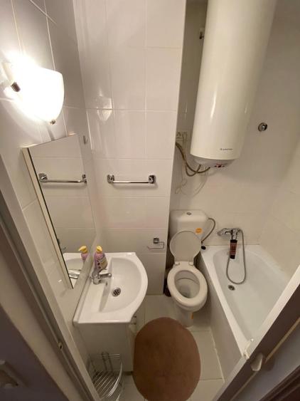 Garsonieră în Lipovei
