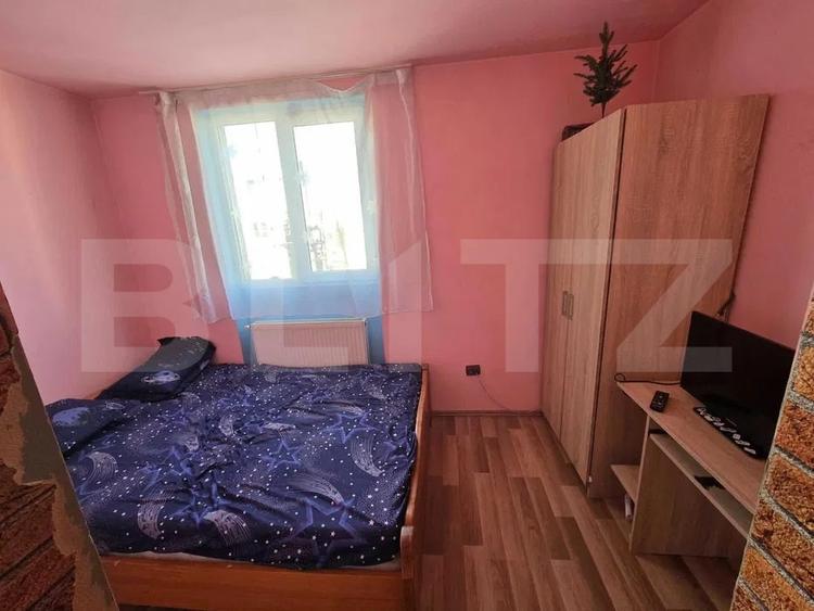 Apartament cu 2 camere semidecomandat, mobilat în Reghin