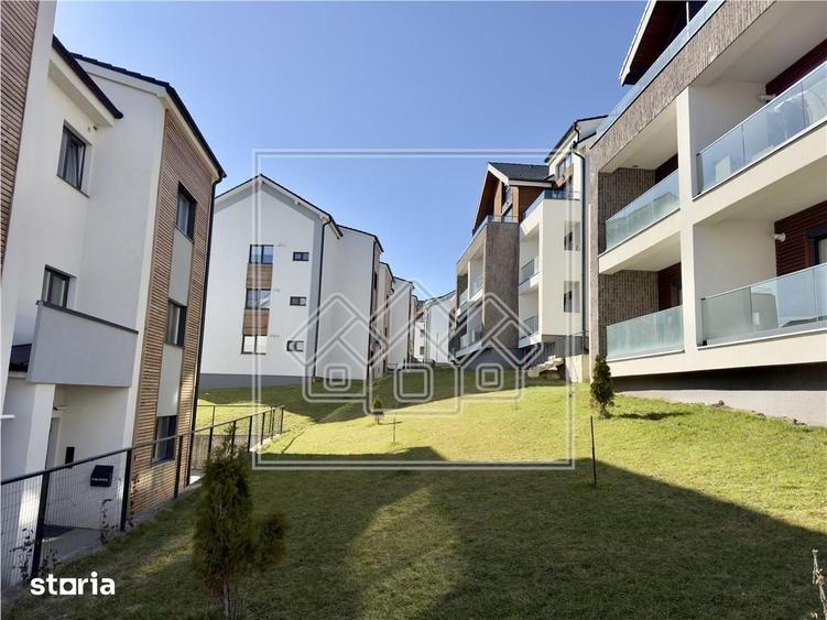 Apartament cu 4 camere în Cristian