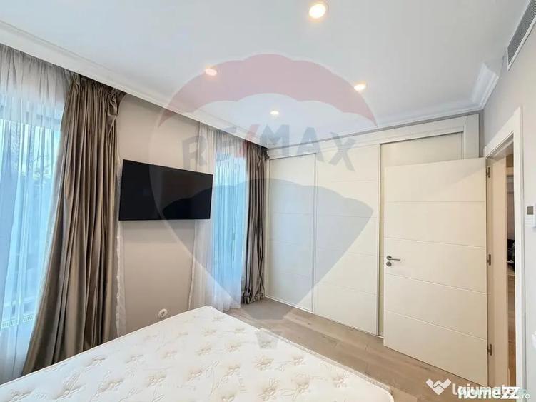 Apartament cu 4 camere decomandat în Iancu Nicolae