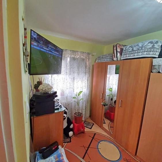 Apartament cu 2 camere nedecomandat în Hipodrom 2