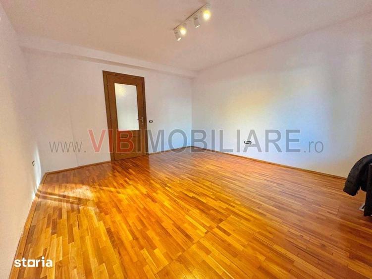 Casă cu 4 camere semidecomandat cu Teren 118 Mp în Aviației