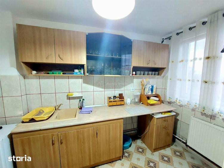 4 camere, 80 mp , etaj 4, zona Balcescu, Aleea Parcului - 2