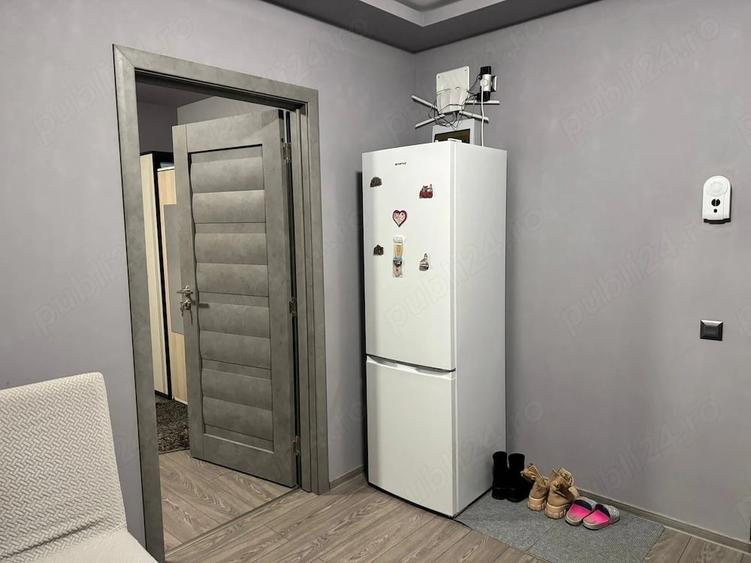 Apartament cu 2 camere decomandat în Exterior Vest
