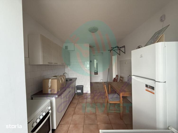 Apartament cu 2 camere decomandat în Basarabia