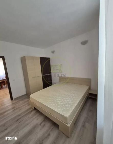 Apartament cu 3 camere decomandat în Bartolomeu