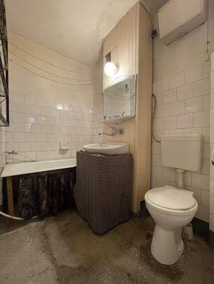 Garsonieră semidecomandată în Dâmbul Rotund