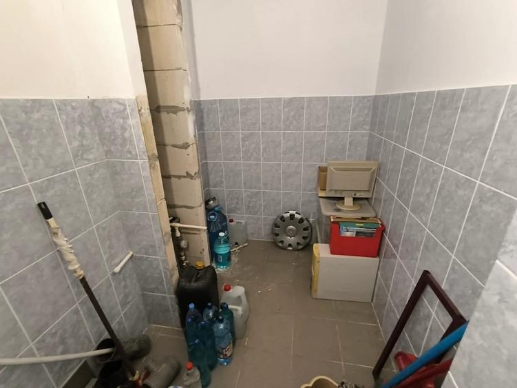 Apartament cu 3 camere în Năvodari