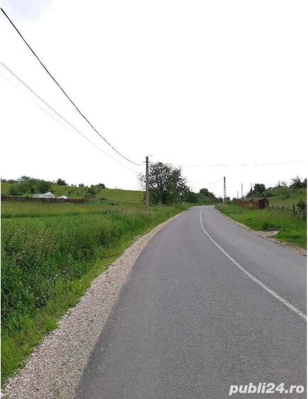 Teren de 861 mp, în Deușu