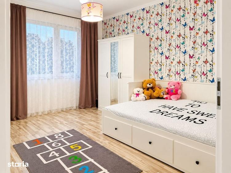 Casă cu 4 camere cu Teren 350 Mp în Sântandrei