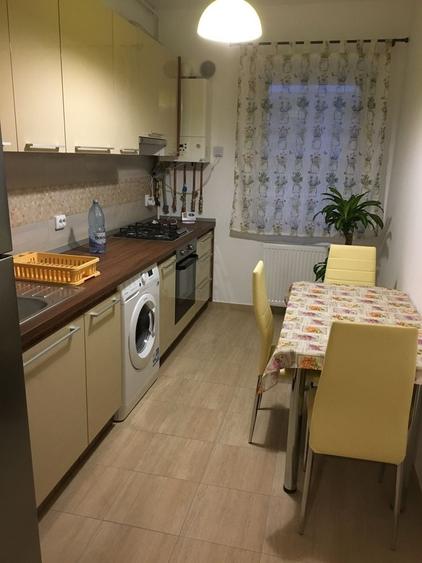 Apartament cu 2 camere decomandat în Metalurgiei