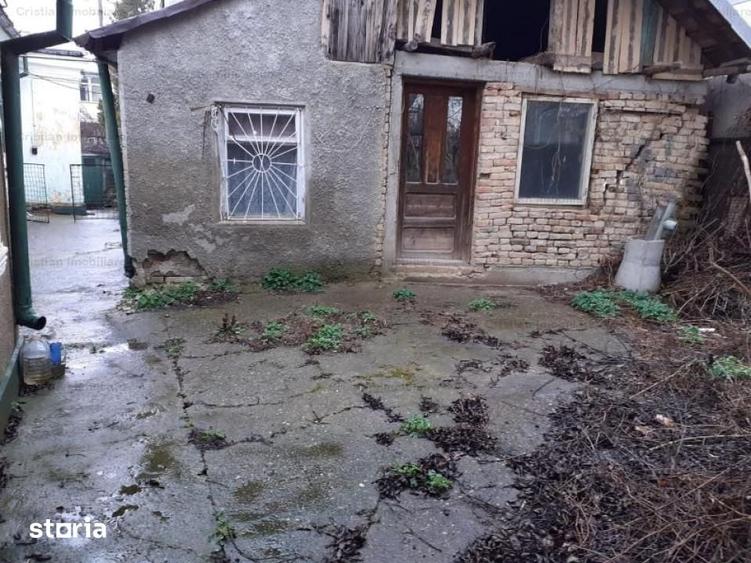Casă cu 5 camere cu Teren 535 Mp în Brăilița