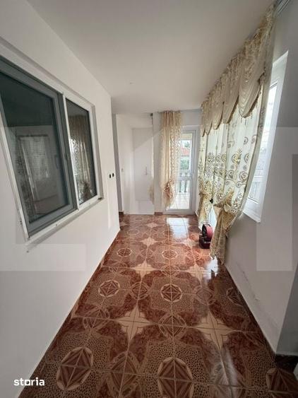 Casă cu 4 camere cu Teren 1287 Mp în Curtești