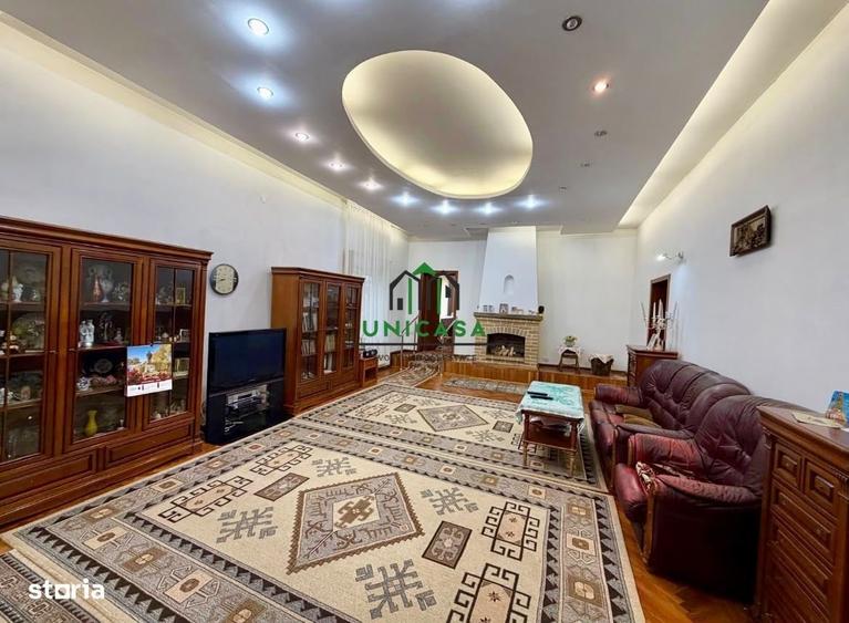 Casă cu 4 camere în Poenari