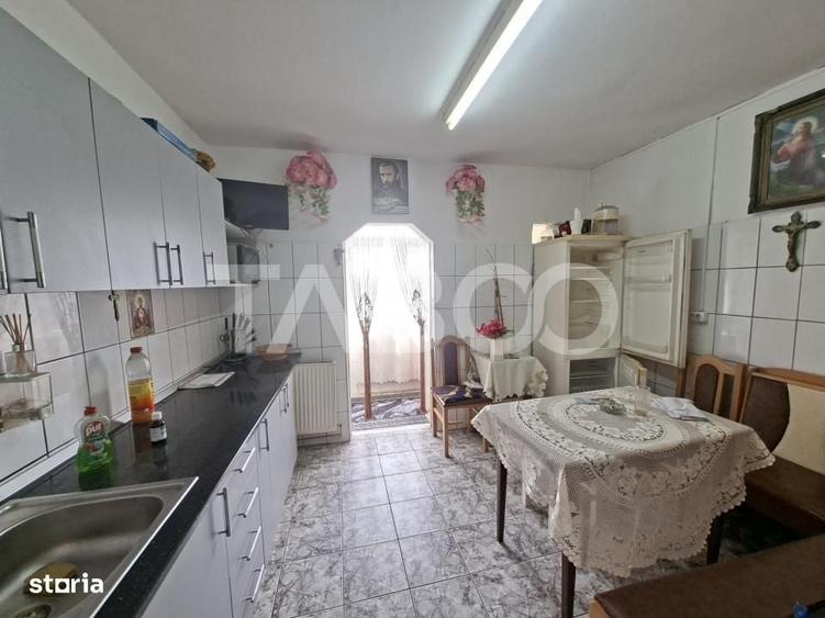 Apartament cu 2 camere decomandat în Lazaret