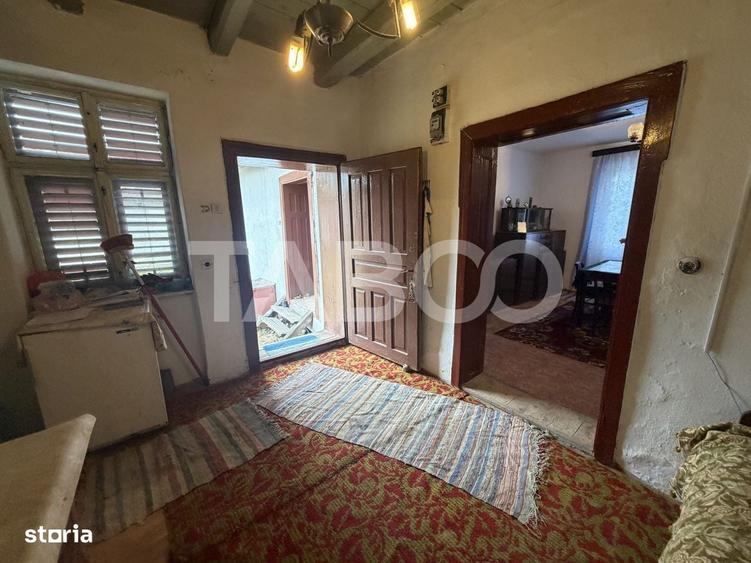 Casă cu 3 camere în Grânari
