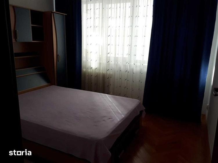 Apartament cu 2 camere decomandat în Titan