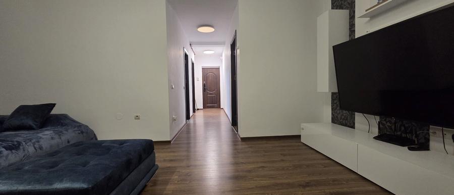 Apartament cu 2 camere decomandat în Exterior Vest