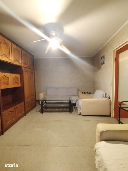 Apartament cu 2 camere decomandat în Vitan