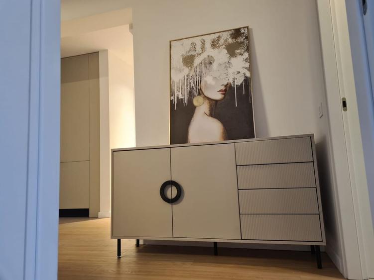 Apartament cu 4 camere decomandat în Iancu Nicolae