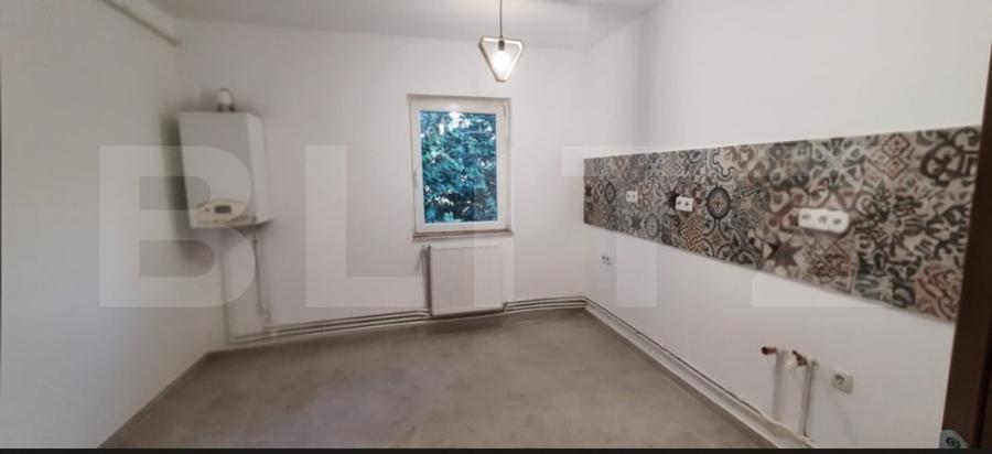 Apartament cu 3 camere, 66 mp, zona Micro 16 - 3