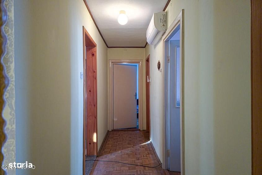 Apartament cu 4 camere decomandat în Gheorghe Lazăr