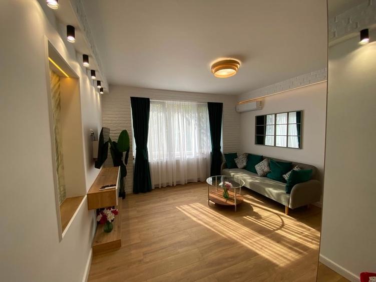 Apartament cu 2 camere decomandat, mobilat în Cișmigiu