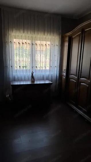 Casă cu 3 camere cu Teren 508 Mp în Central