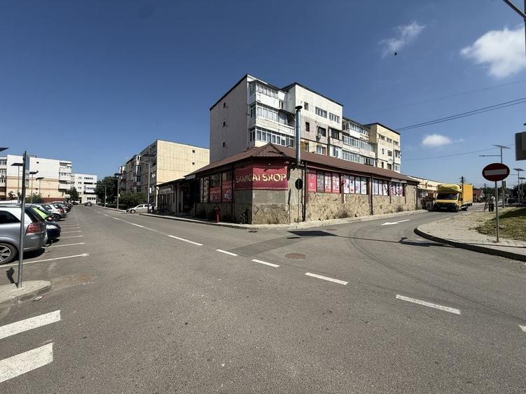 Spațiu comercial, de 330 mp, în Central