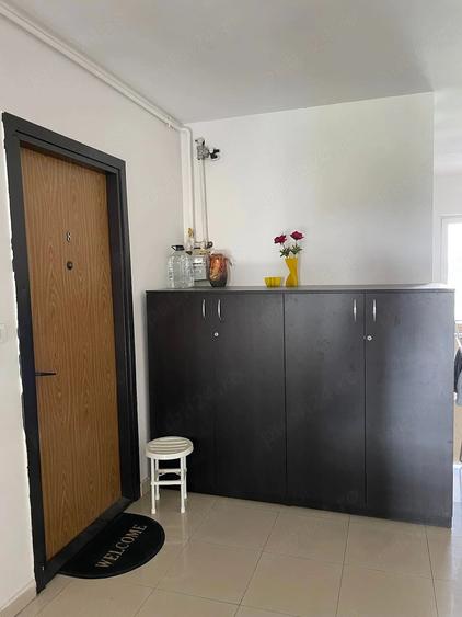 Apartament cu 2 camere decomandat în Giroc