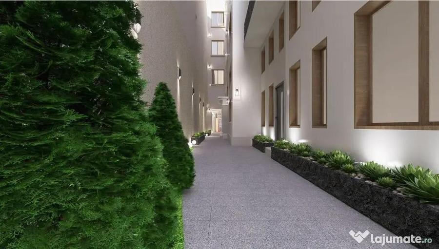 Apartament cu 3 camere decomandat în Victoriei
